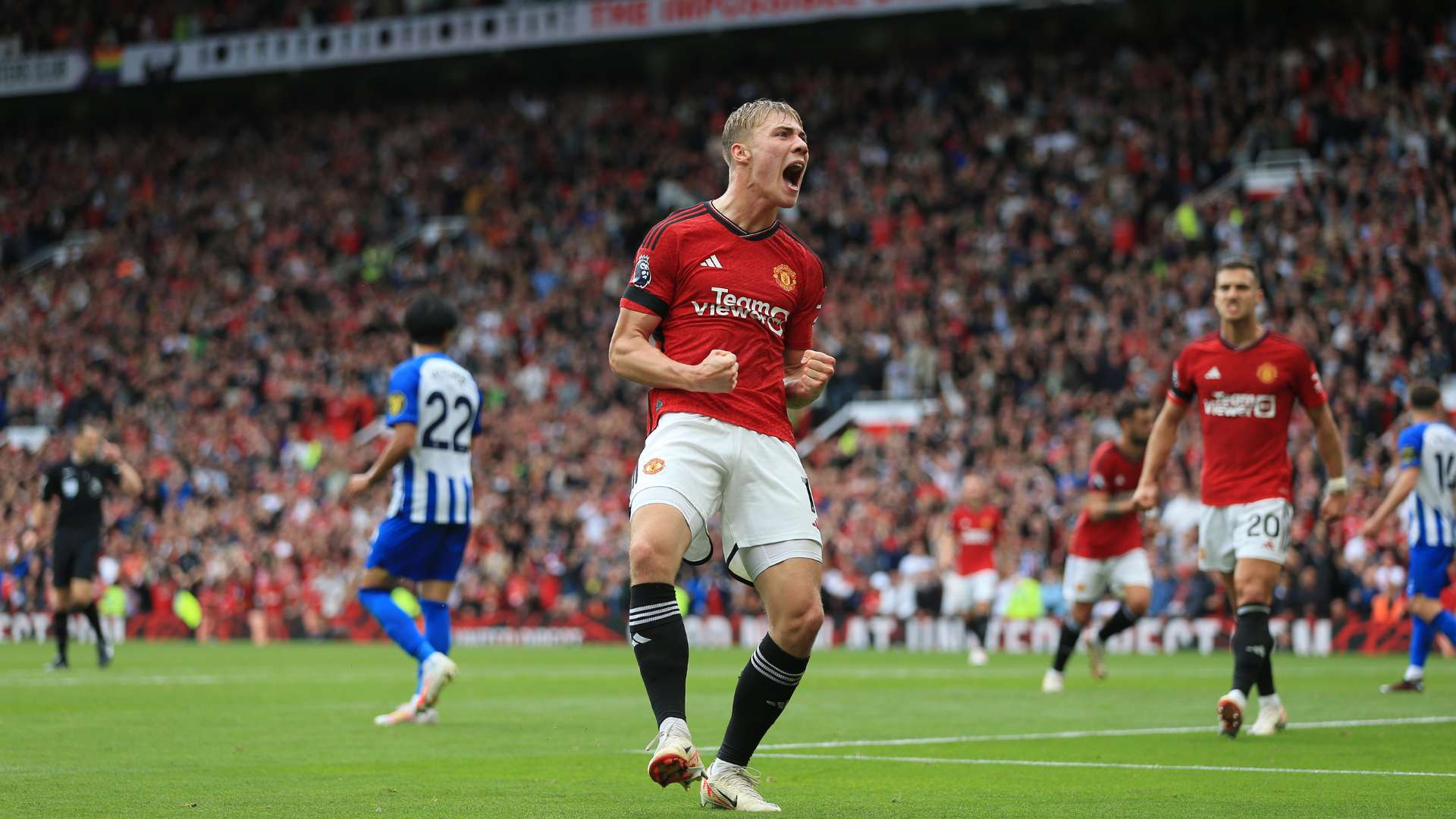 校园足球热 校园足球热