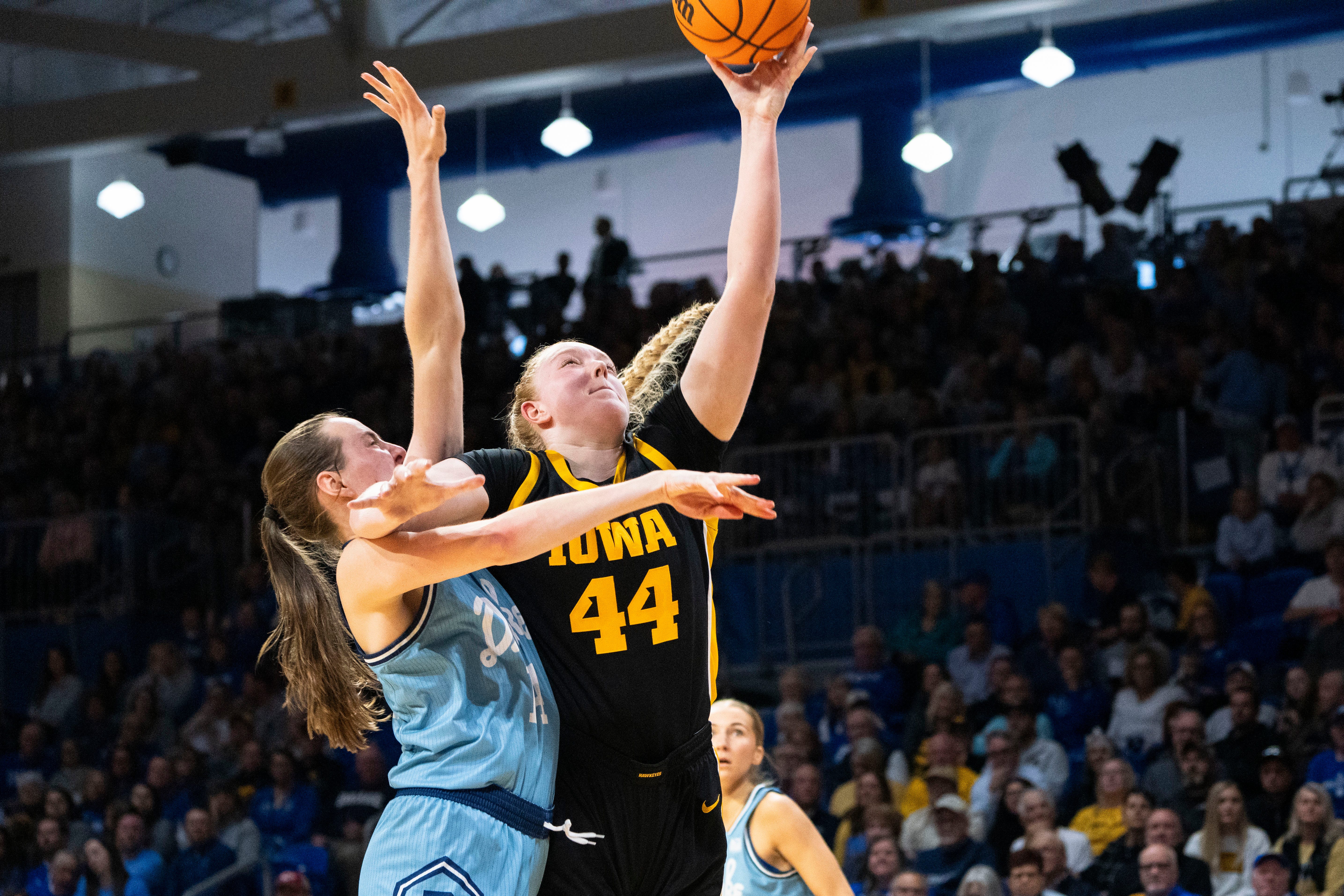 攻方面表现 攻方面表现